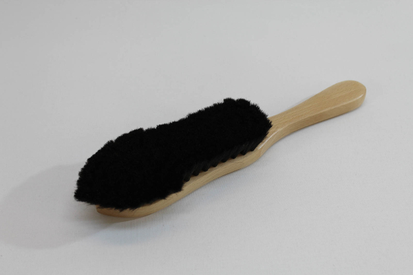 Lackbürste / Ziegenhaar, lackiert