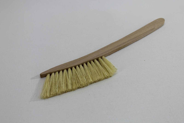 Leichtmetall-Felgenbürste / Fibre klein, spitz, Haarlänge 4 cm