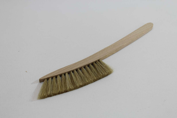 Leichtmetall-Felgenbürste / Roßhaar klein, spitz, Haarlänge 4 cm