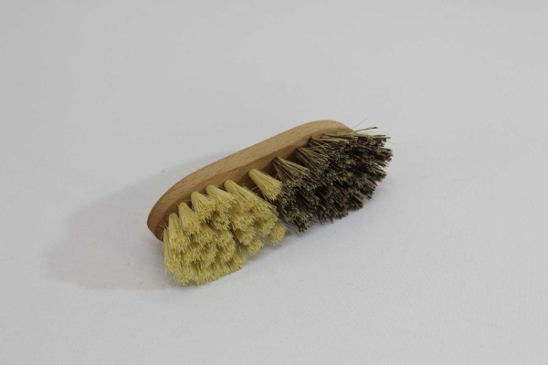 Gemüsebürste Fibre / Union, Holz geölt, 5 x 14 cm
