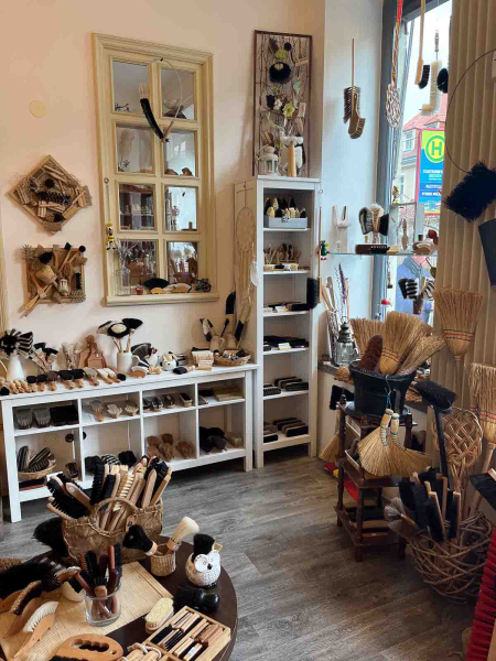 Massagebürste groß oval mit Gurtband / Agave